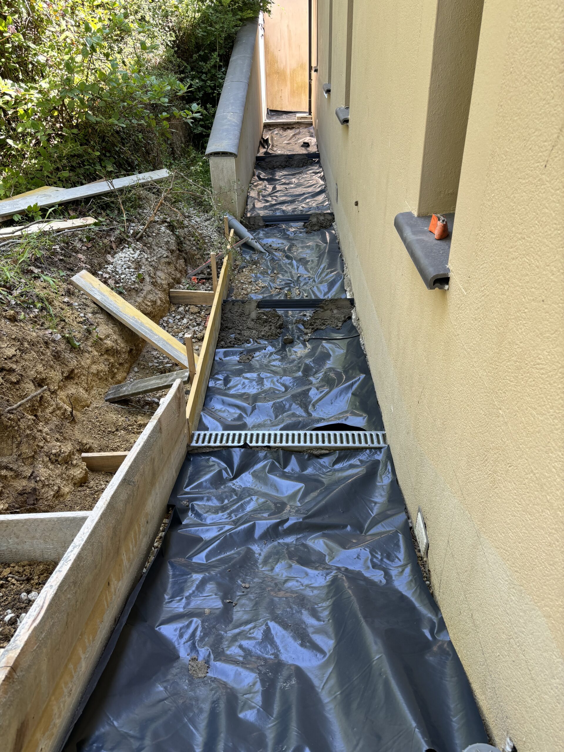 Intégration Des Caniveaux De Récupération D'eau