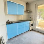 Montage de la cuisine neuve pendant les travaux à Blagnac